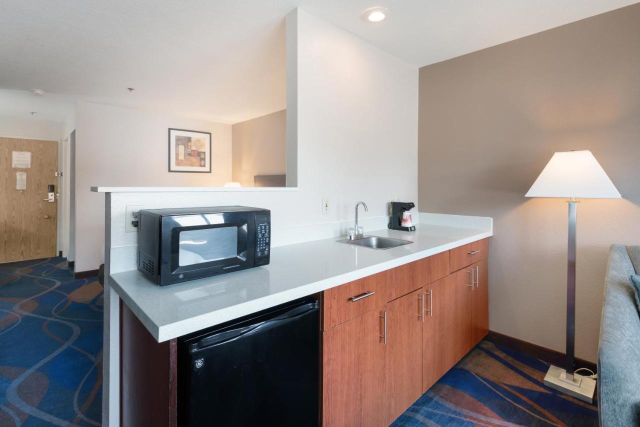 Red Lion Inn & Suites Kennewick Tri-Cities Ngoại thất bức ảnh