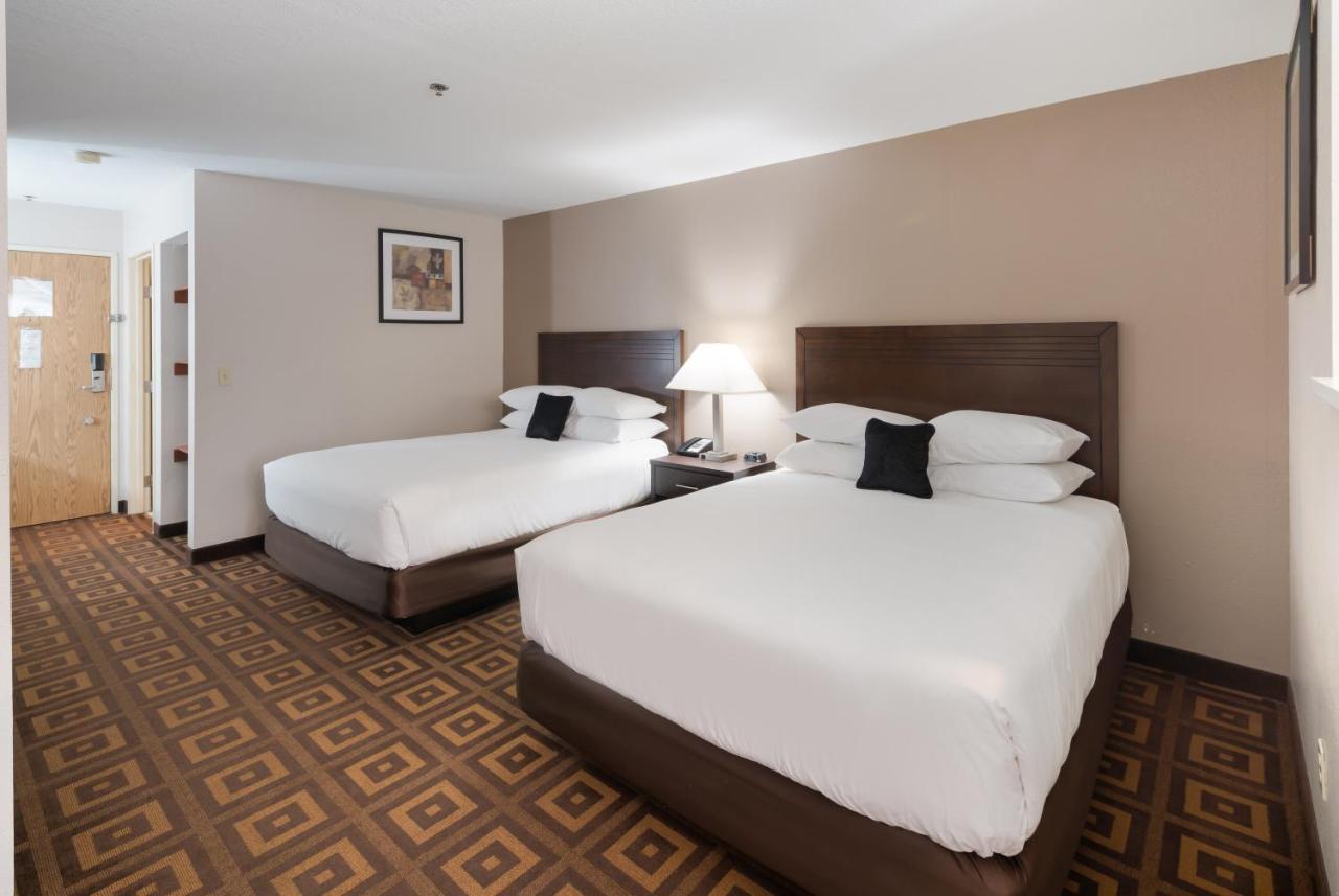 Red Lion Inn & Suites Kennewick Tri-Cities Ngoại thất bức ảnh