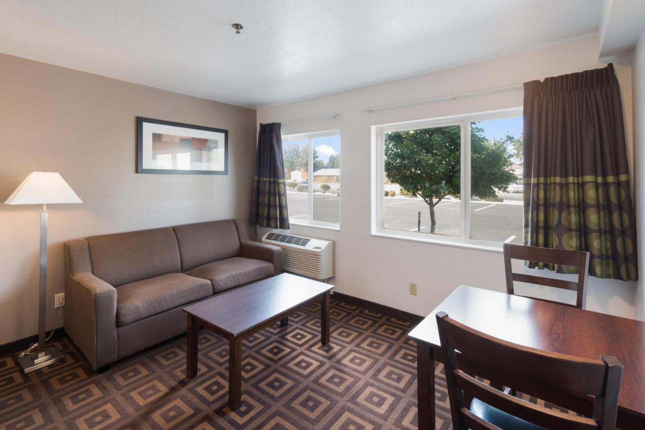 Red Lion Inn & Suites Kennewick Tri-Cities Ngoại thất bức ảnh