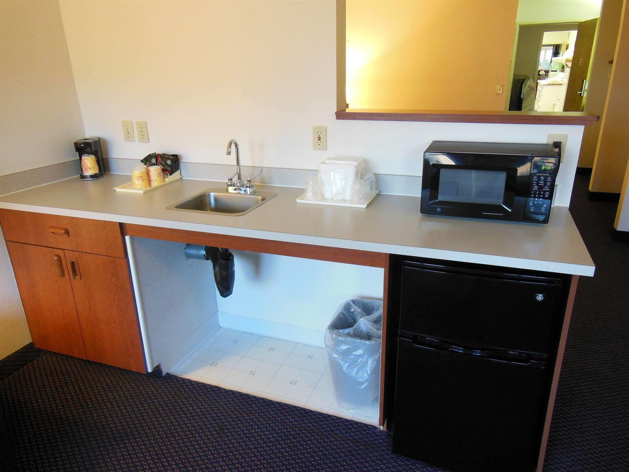 Red Lion Inn & Suites Kennewick Tri-Cities Ngoại thất bức ảnh