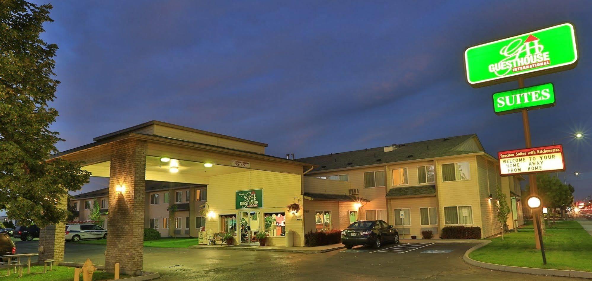Red Lion Inn & Suites Kennewick Tri-Cities Ngoại thất bức ảnh